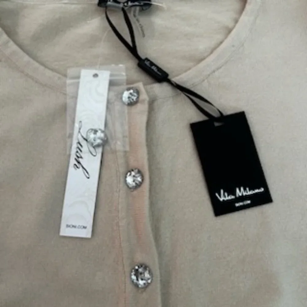 NWT Wool Blend Premium Quality Cream Sweater Cardigan With Rhinestone Buttons - Picture 8 of 9